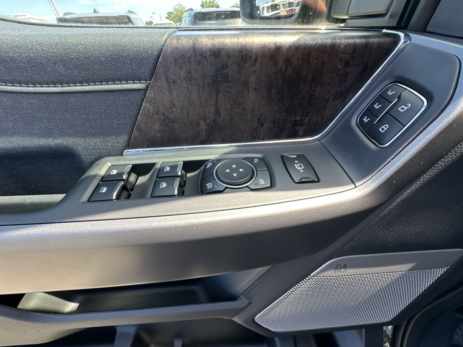 New 2026 Ford F250 Lariat w/ Tremor Off-Road Package AWD/4WD image 23