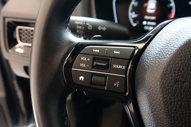 Used 2025 Honda Civic Sport image 28