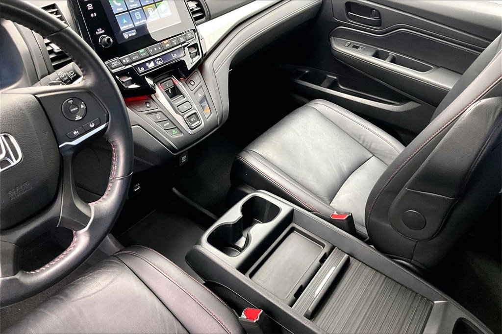 Used 2023 Honda Odyssey Sport image 14
