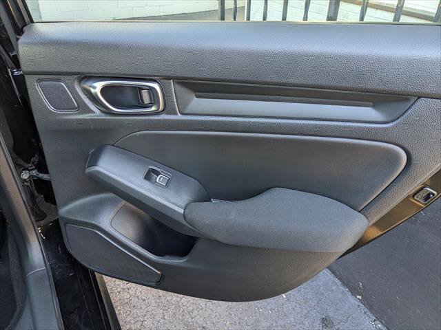 Used 2025 Honda Civic Sport image 13