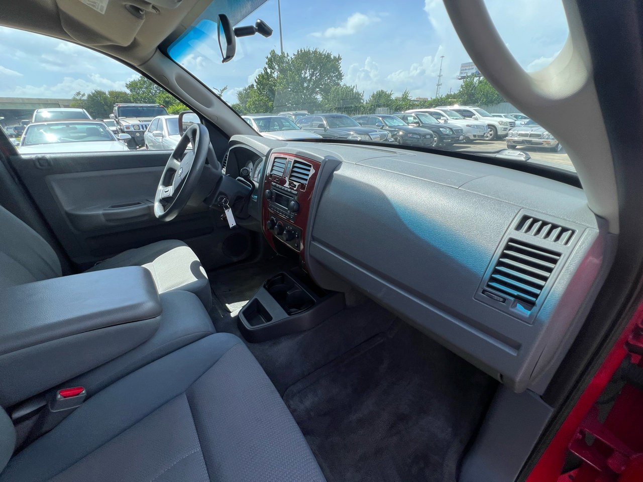 Used 2005 Dodge Dakota SLT image 37