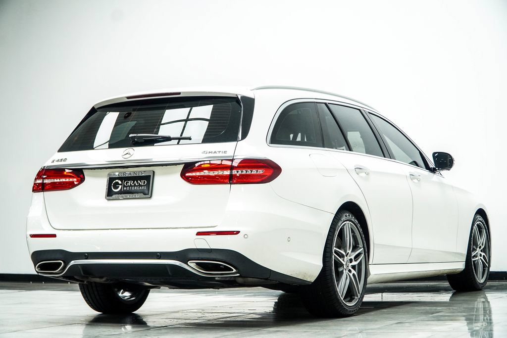 Used 2019 Mercedes-Benz E 450 4MATIC Wagon image 18