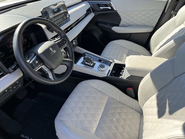Used 2024 Mitsubishi Outlander SEL AWD/4WD image 30