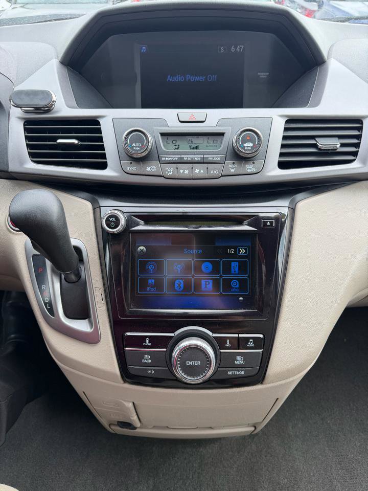 Used 2014 Honda Odyssey EX image 17