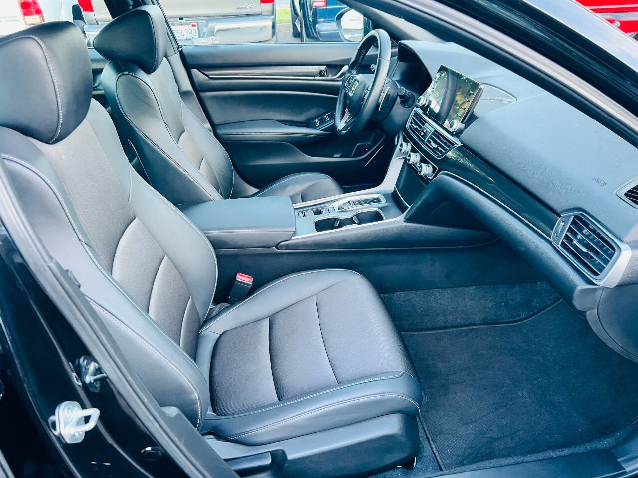 Used 2022 Honda Accord Sport image 16