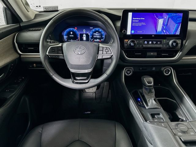 Used 2024 Toyota Grand Highlander Limited image 24