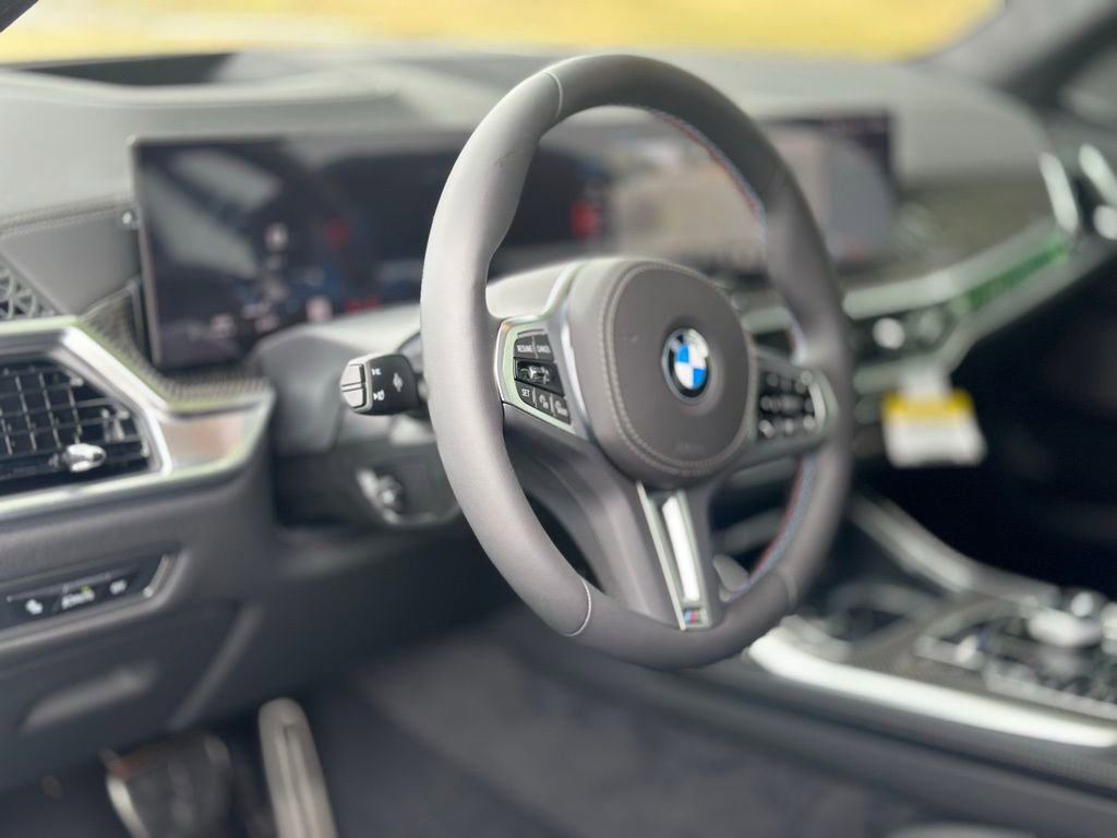 New 2026 BMW X7 M60i image 13