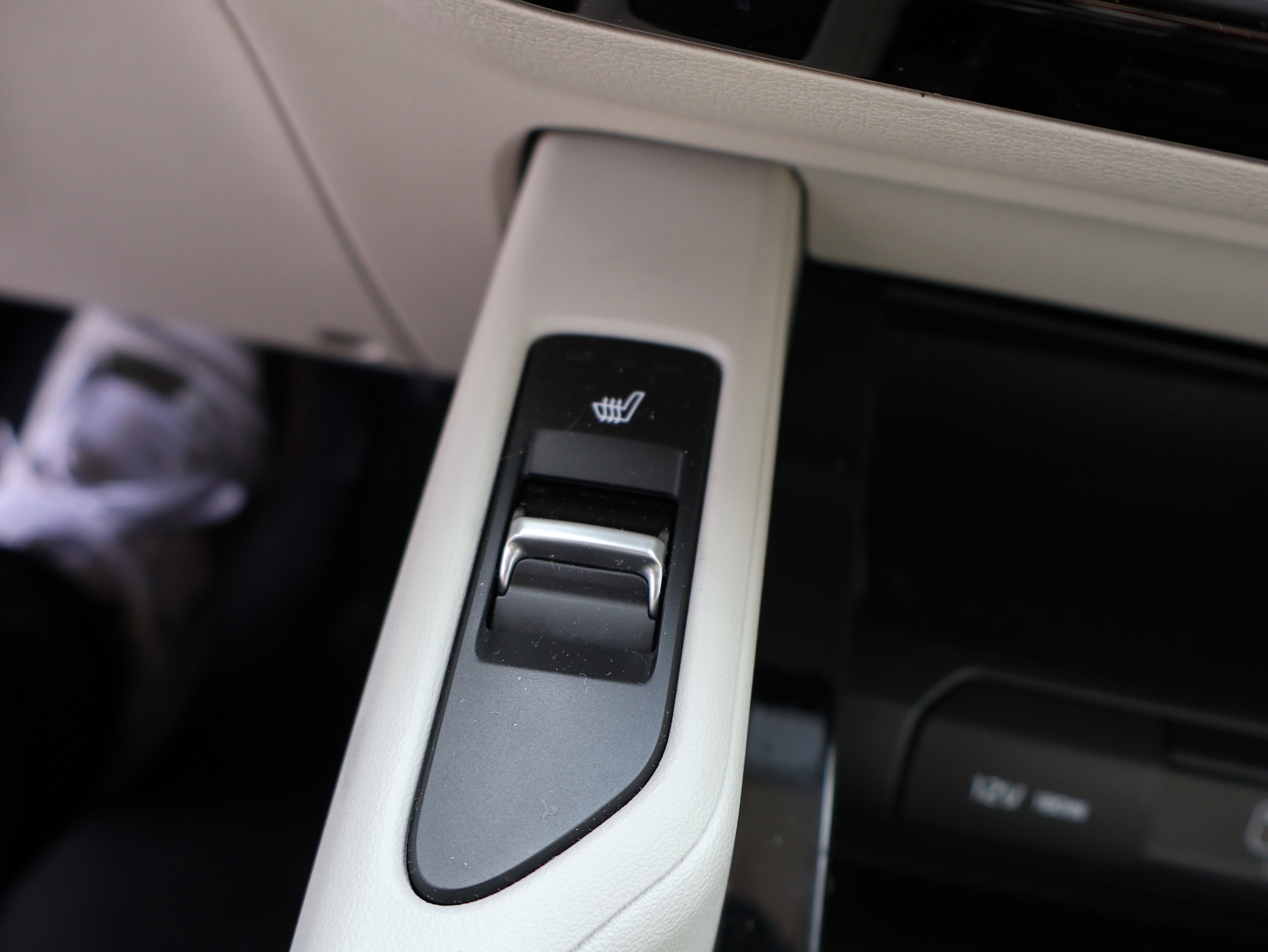 Used 2020 Kia Telluride S AWD/4WD image 31