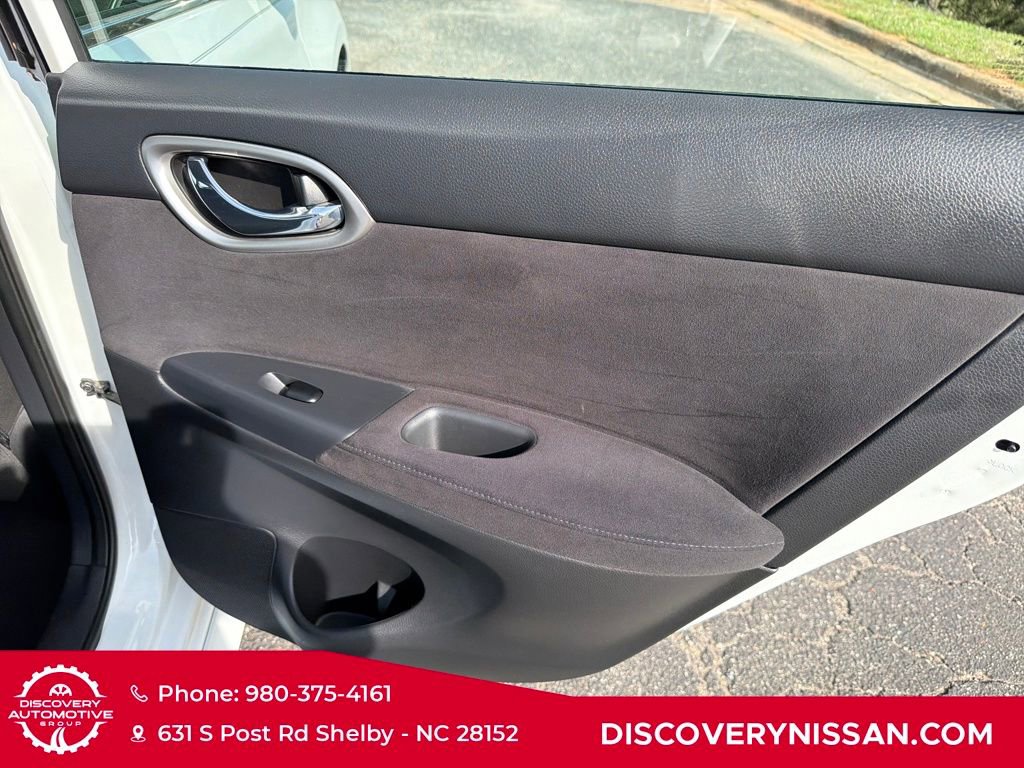 Used 2014 Nissan Sentra SR image 31