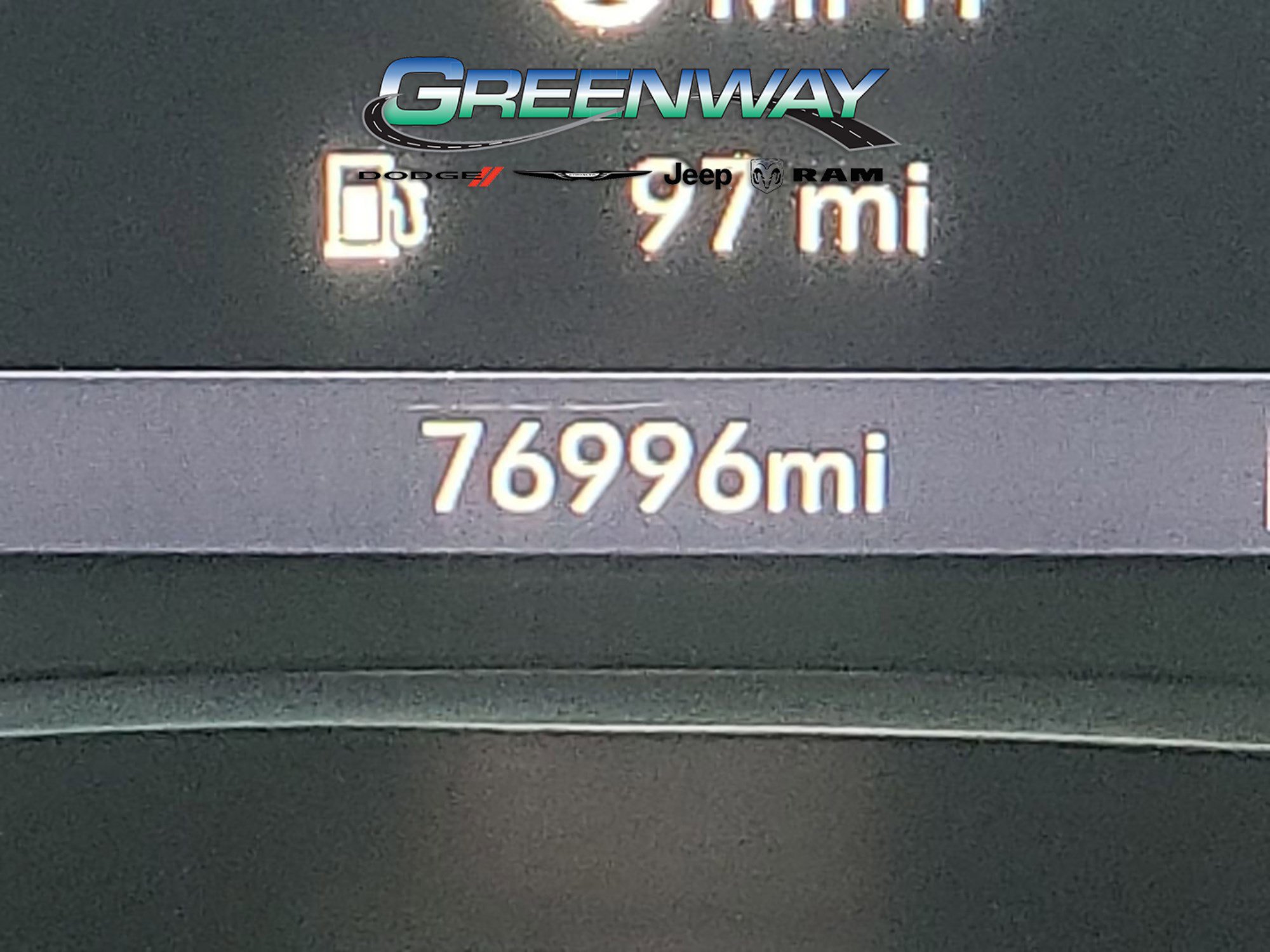 Used 2021 Chevrolet Equinox Premier w/ Redline Edition image 22