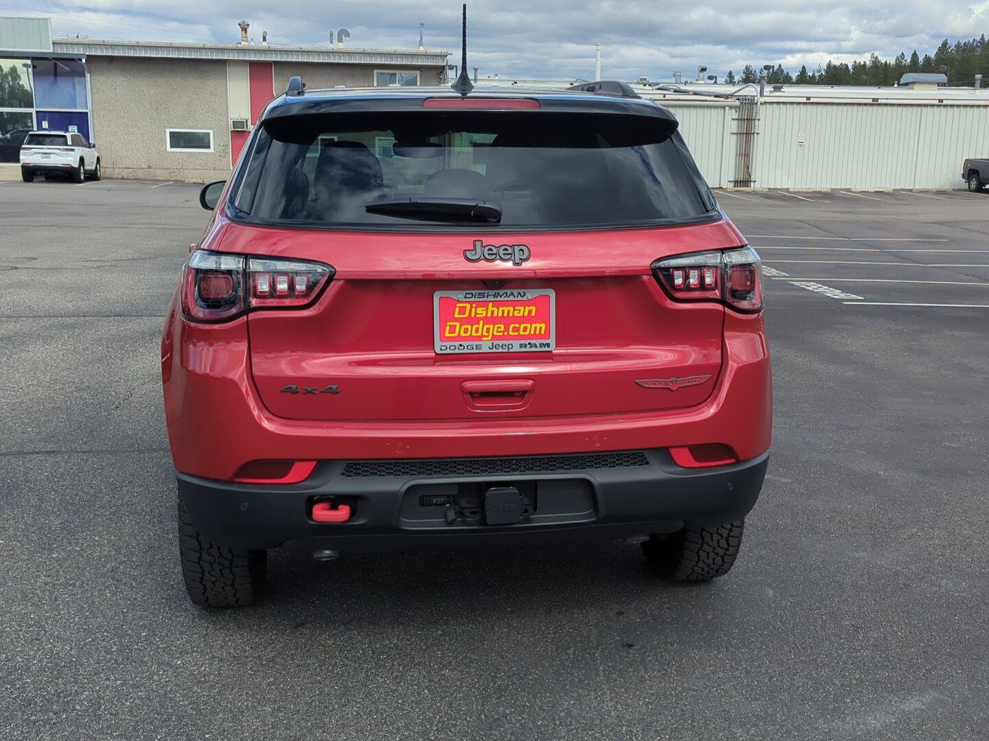 New 2026 Jeep Compass Trailhawk w/ Trailer Tow Group AWD/4WD image 5