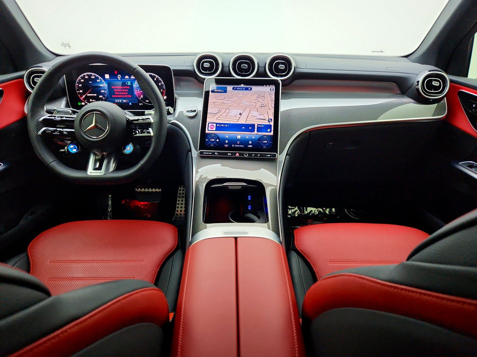 Certified 2025 Mercedes-Benz GLC 43 AMG 4MATIC image 28