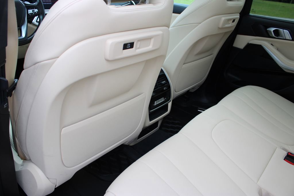 Used 2019 BMW X5 xDrive40i w/ Executive Package image 47