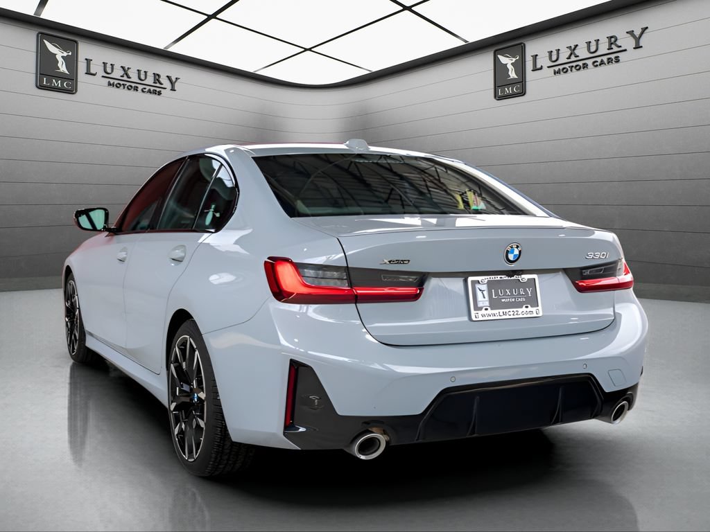 Used 2026 BMW 330i xDrive Sedan AWD/4WD image 6