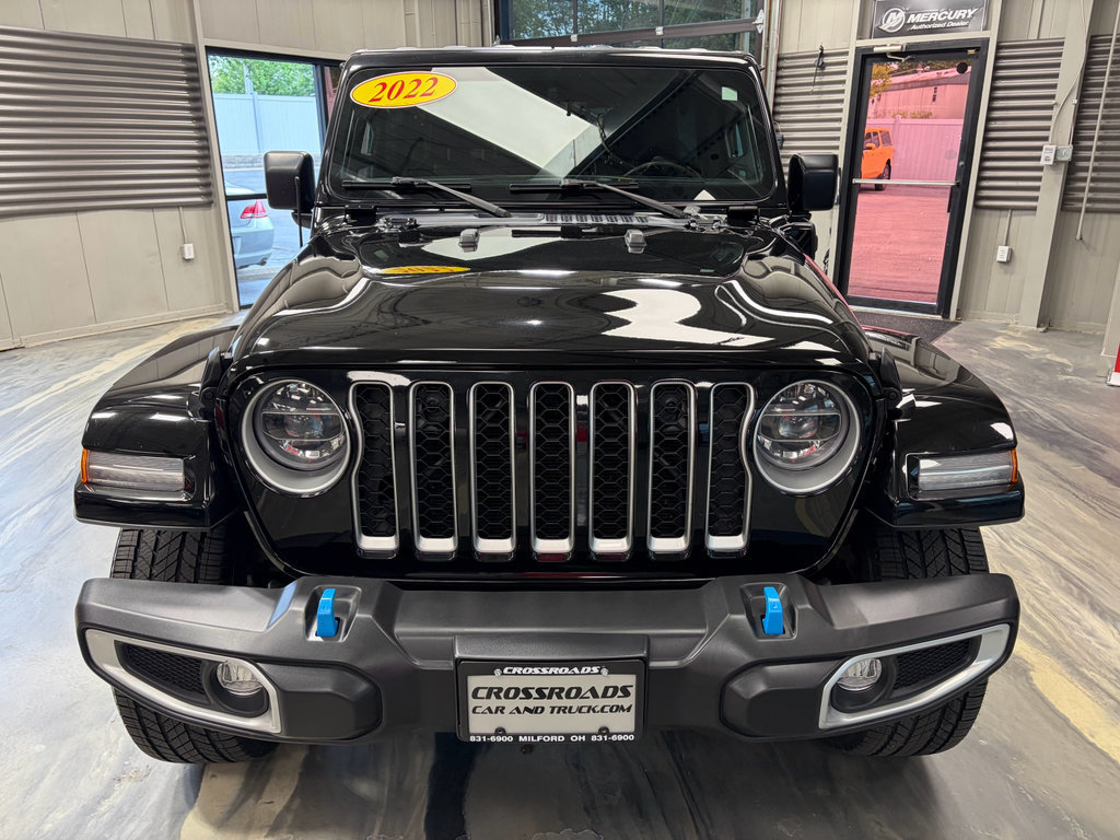 Used 2022 Jeep Wrangler Unlimited Sahara w/ Cold Weather Group AWD/4WD image 38