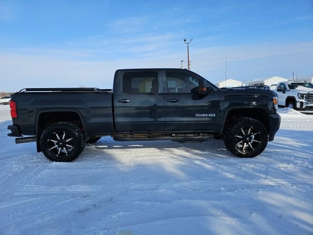 Used 2018 GMC Sierra 2500 SLT w/ Duramax Plus Package image 6