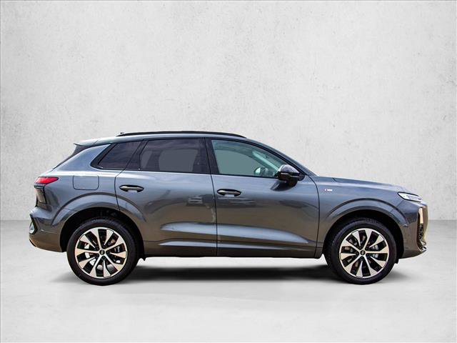 New 2026 Audi Q3 quattro 2.0T AWD/4WD image 4