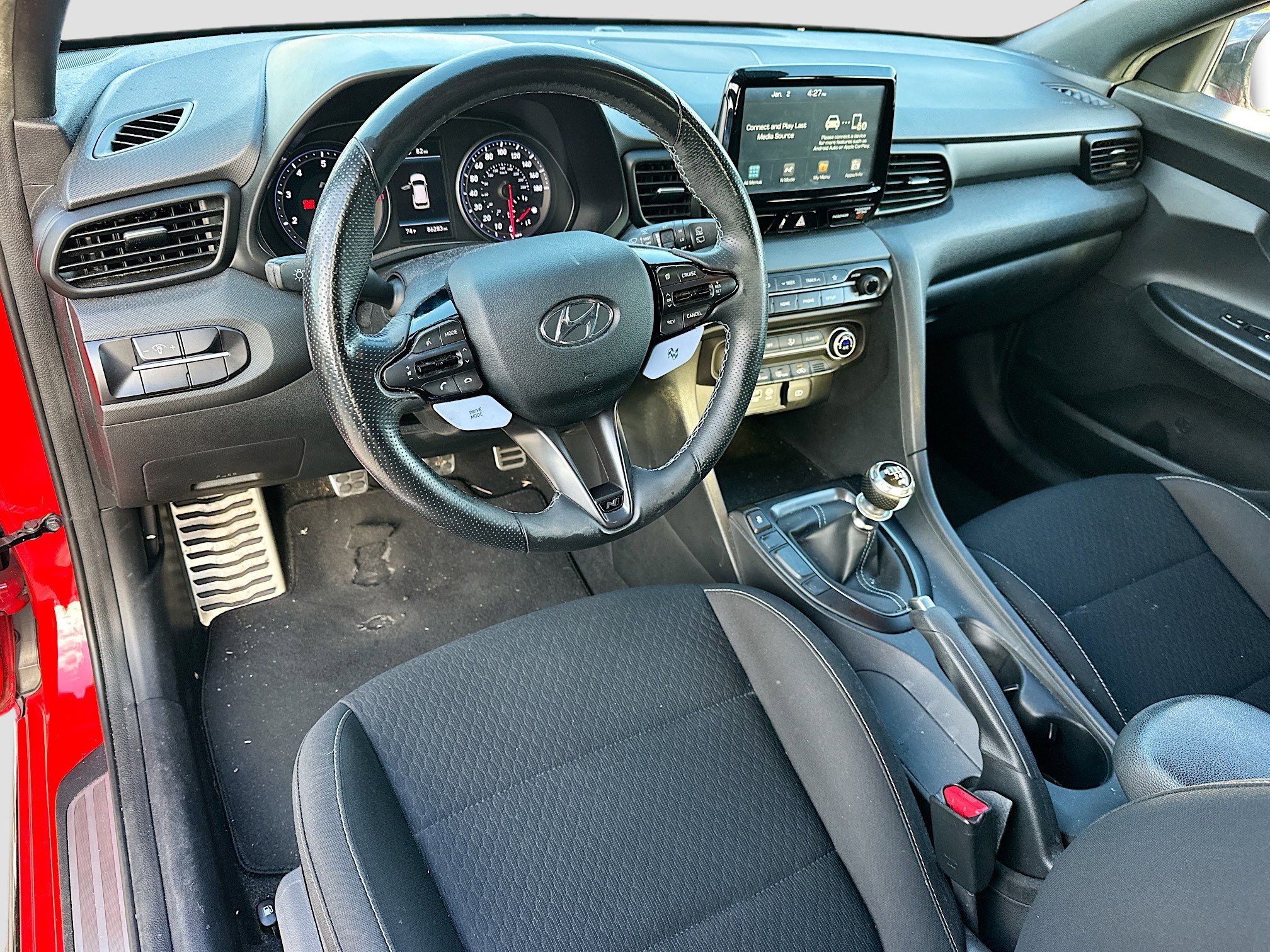 Used 2019 Hyundai Veloster N N image 9