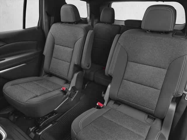 Used 2026 Chevrolet Traverse LT w/ Driver Confidence Package FWD image 9