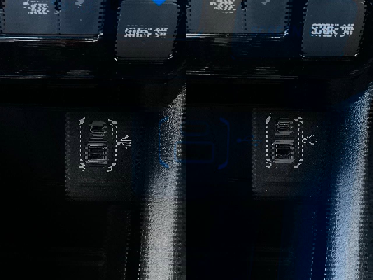 Used 2025 Jeep Compass Trailhawk image 24