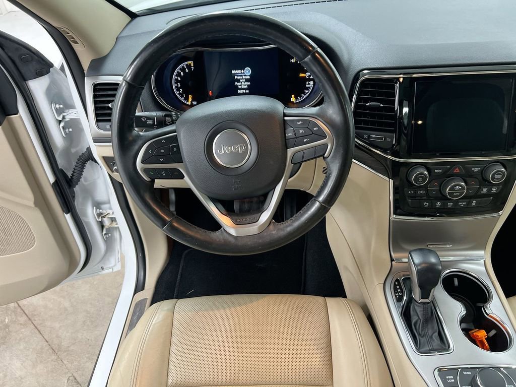 Used 2020 Jeep Grand Cherokee Limited w/ Luxury Group II image 21