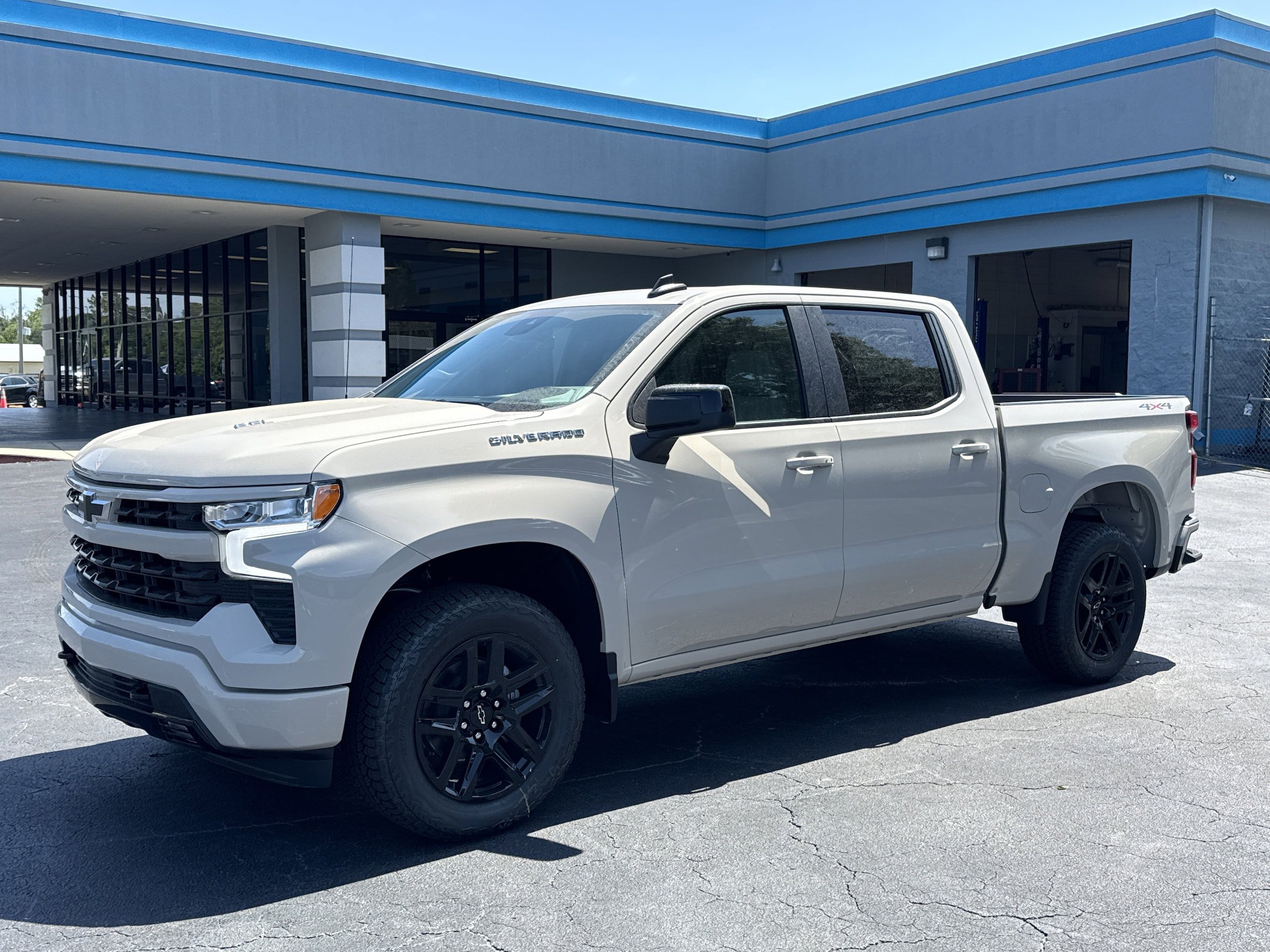 New 2026 Chevrolet Silverado 1500 RST w/ Convenience Package II AWD/4WD image 4