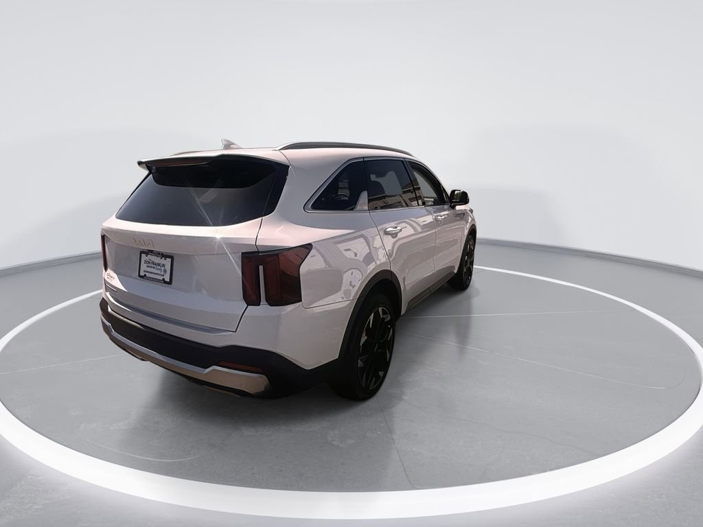 Used 2025 Kia Sorento EX w/ Panoramic Sunroof Package FWD image 8