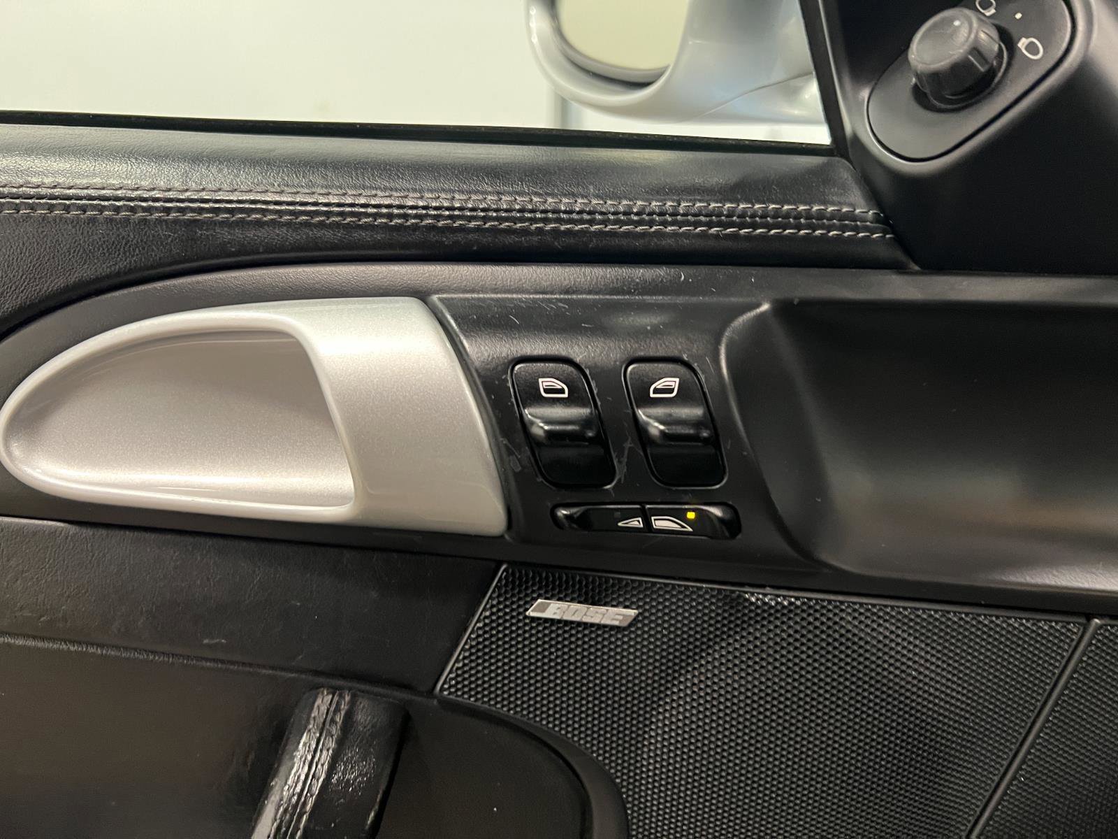 Used 2006 Porsche 911 Carrera 4S image 25