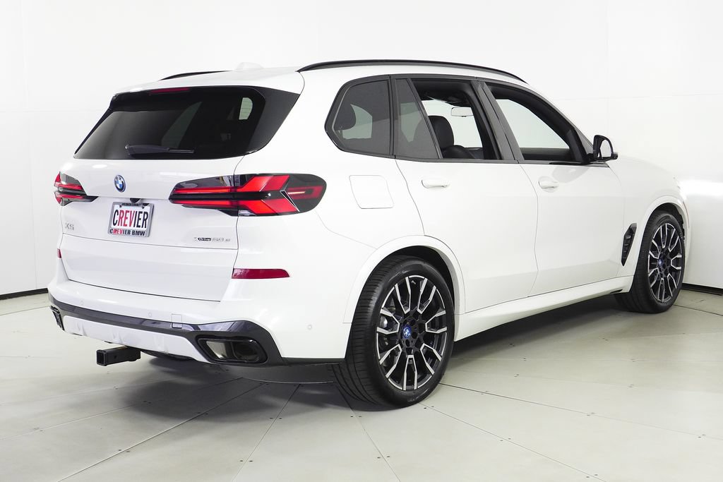 Used 2024 BMW X5 xDrive50e w/ M Sport Package AWD/4WD image 7