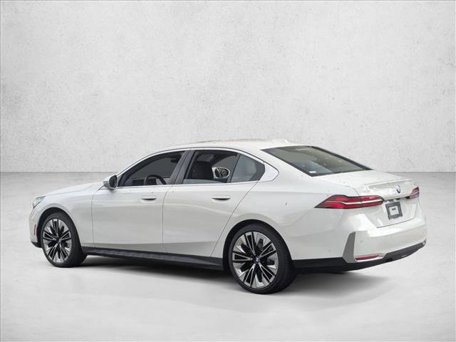 Used 2026 BMW 530i xDrive image 9