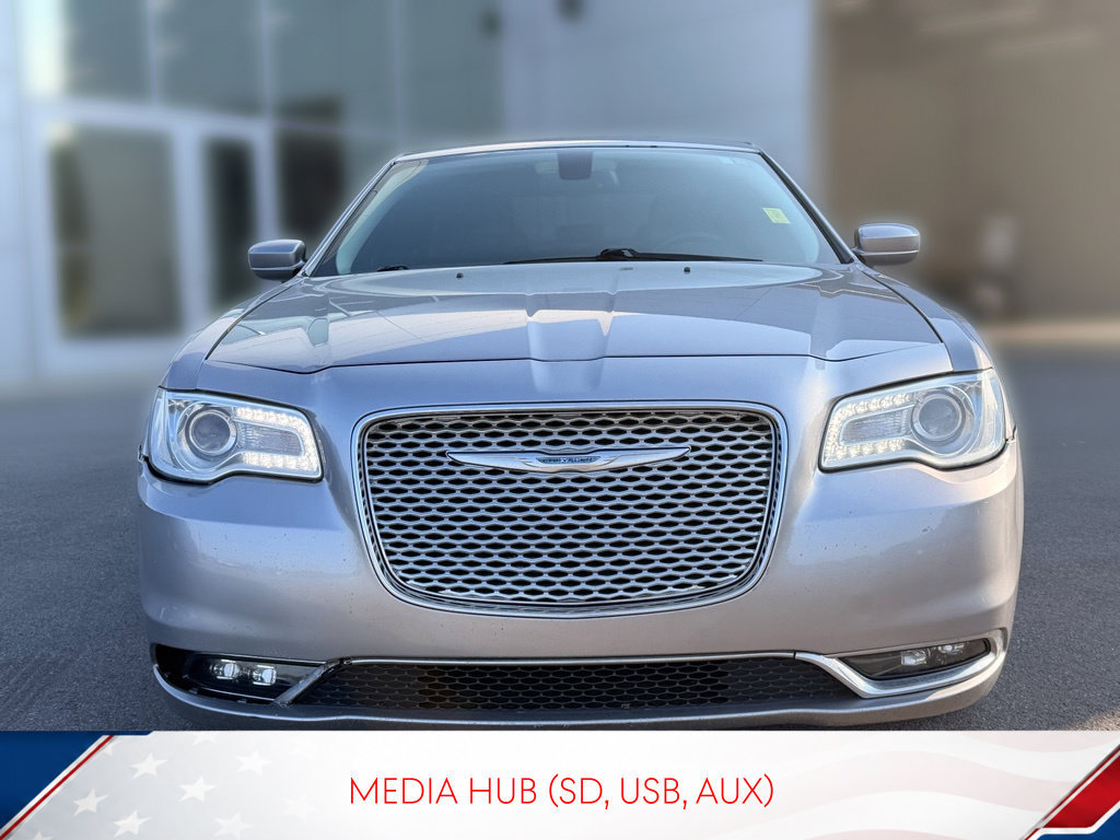 Used 2016 Chrysler 300 Limited w/ Driver Convenience Group AWD/4WD image 3