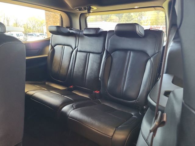 Used 2024 Jeep Wagoneer Series II w/ Flexible Seating Group image 23