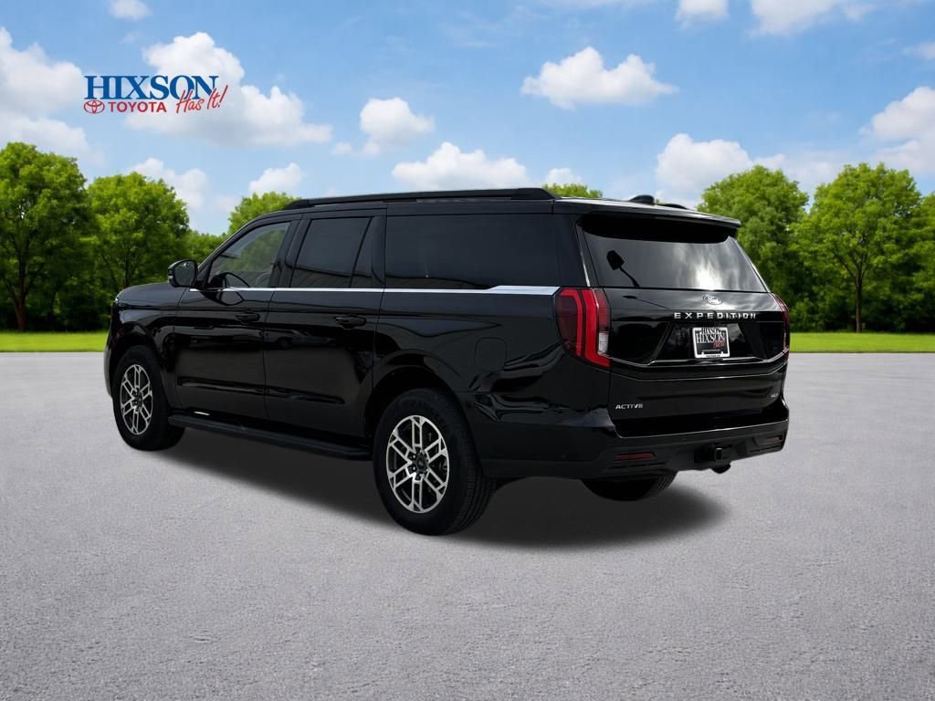 Used 2025 Ford Expedition Max Active image 5