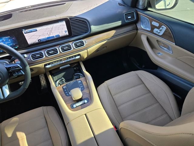Used 2024 Mercedes-Benz GLS 580 4MATIC image 35
