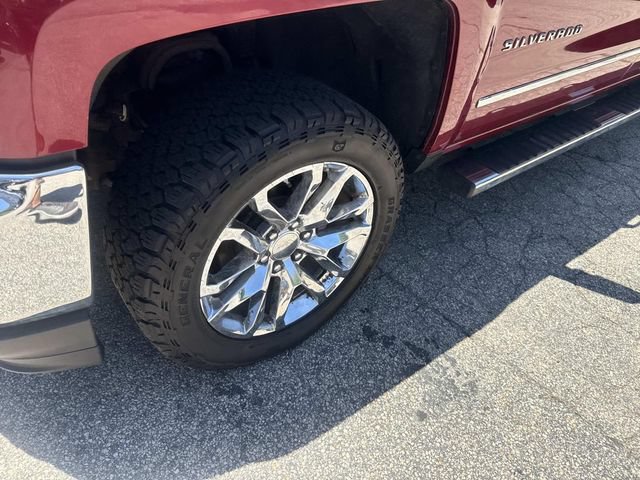 Used 2018 Chevrolet Silverado 1500 LTZ w/ LTZ Plus Package AWD/4WD image 13