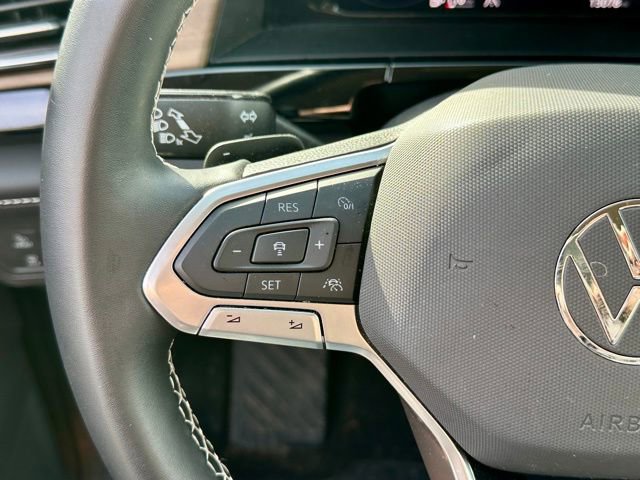 Used 2024 Volkswagen Atlas SE image 31