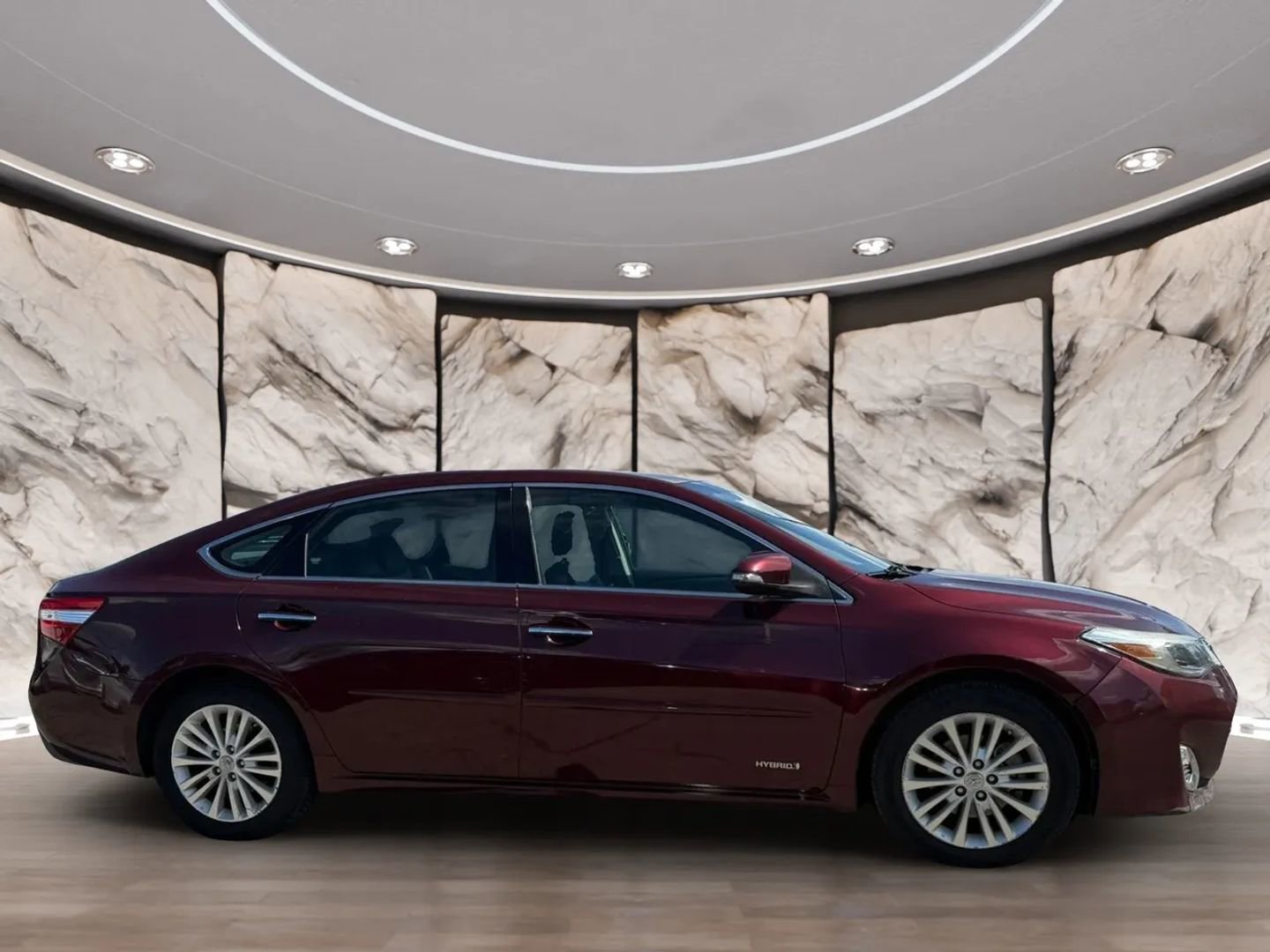 Used 2015 Toyota Avalon XLE Premium FWD image 4