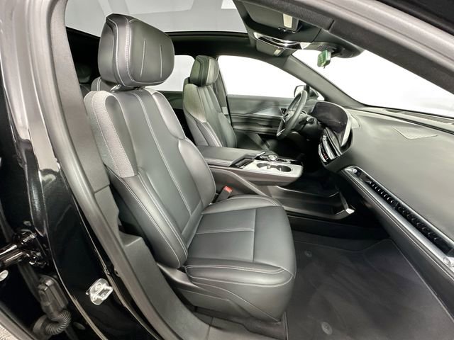 Used 2024 Cadillac Lyriq Tech image 30