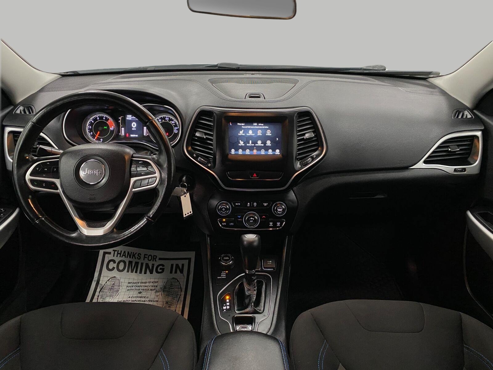 Used 2020 Jeep Cherokee Latitude AWD/4WD image 20