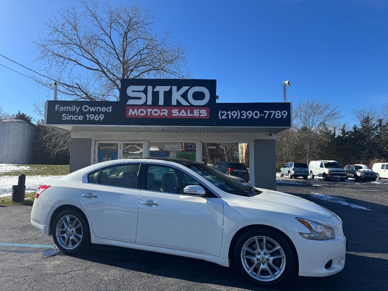 Used 2011 Nissan Maxima 3.5 SV w/ Premium Pkg