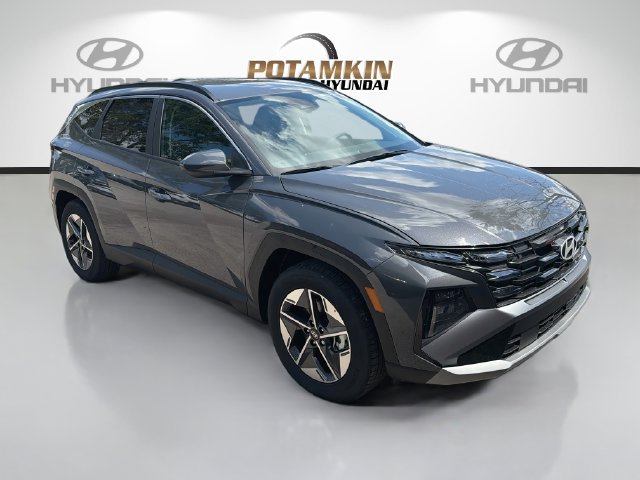 New 2026 Hyundai Tucson SEL Plus w/ Tow & Go Package FWD image 3