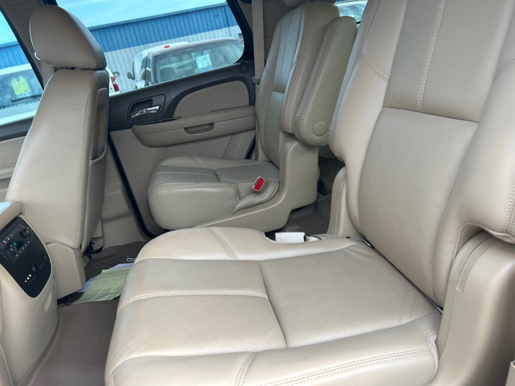 Used 2014 Chevrolet Tahoe LT w/ All-Star Edition AWD/4WD image 11