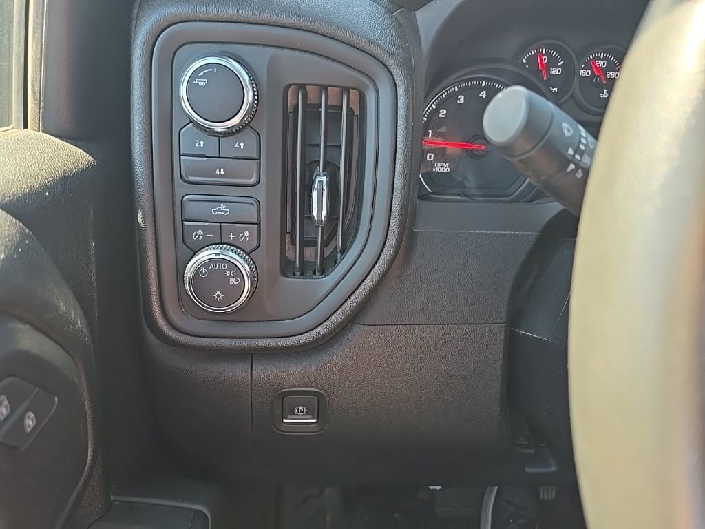 Used 2022 GMC Sierra 3500 Pro w/ Convenience Package AWD/4WD image 16