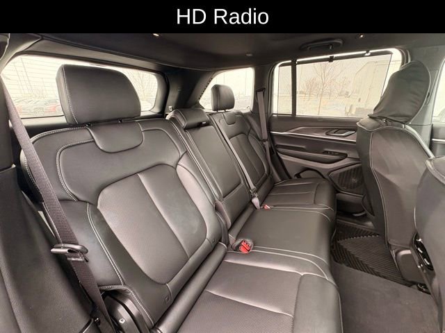 Used 2019 Jeep Cherokee Limited image 17