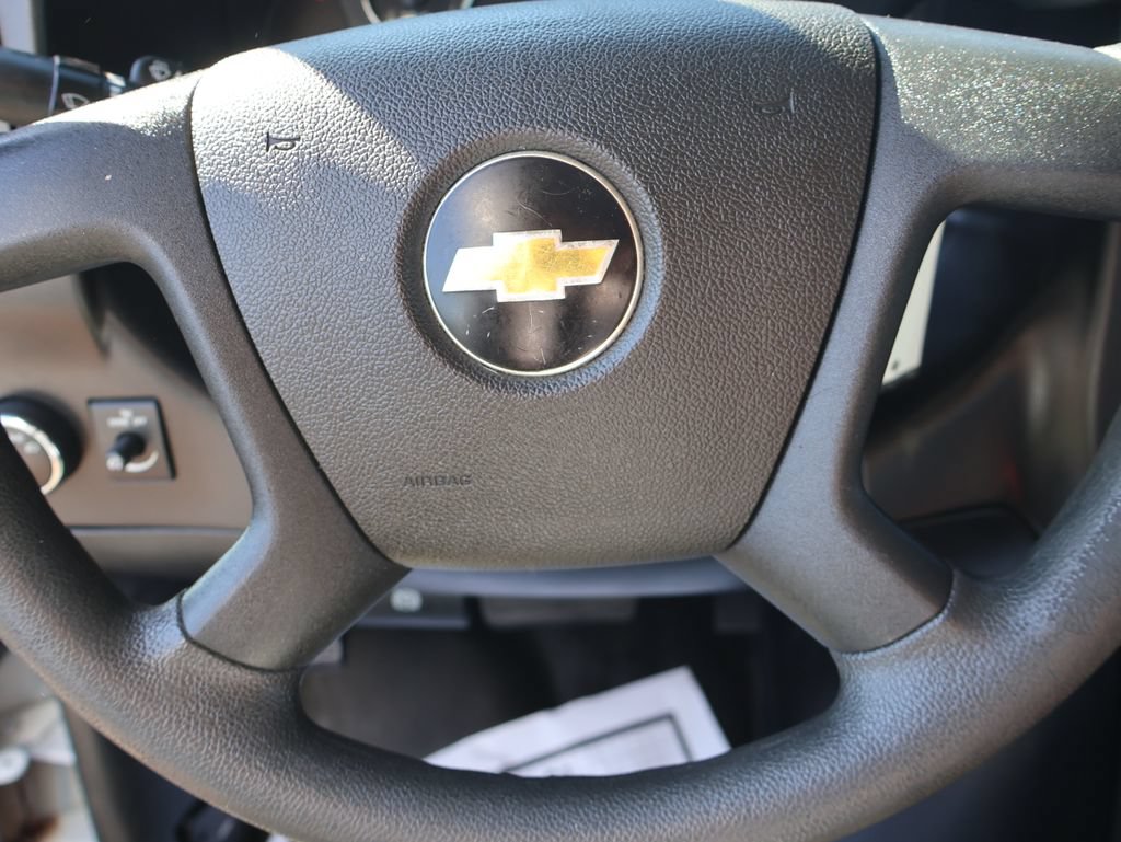 Used 2021 Chevrolet Express 3500 RWD image 15