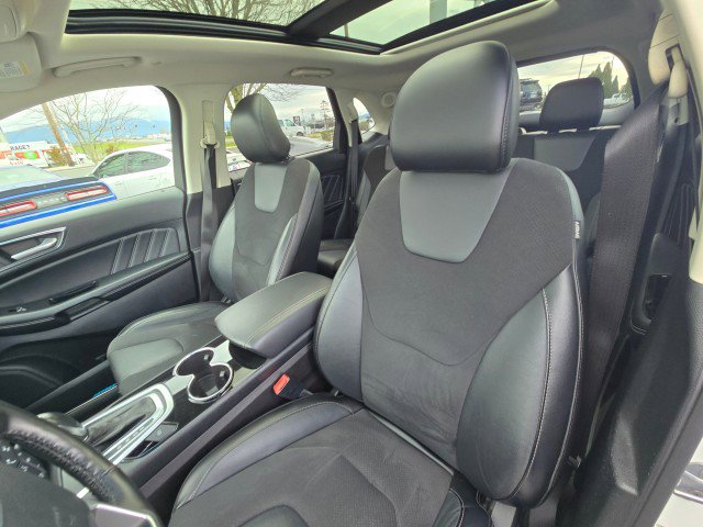 Used 2015 Ford Edge Sport image 25