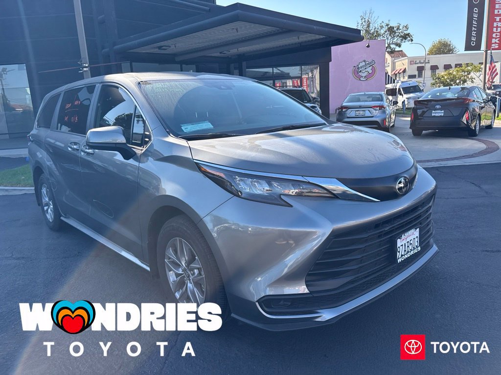 Used 2026 Toyota Sienna LE