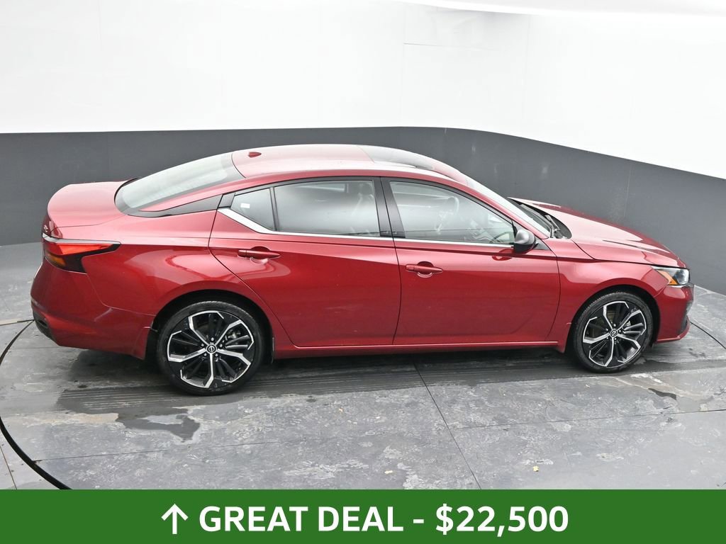 Used 2024 Nissan Altima 2.5 SR w/ SR Premium Package image 49