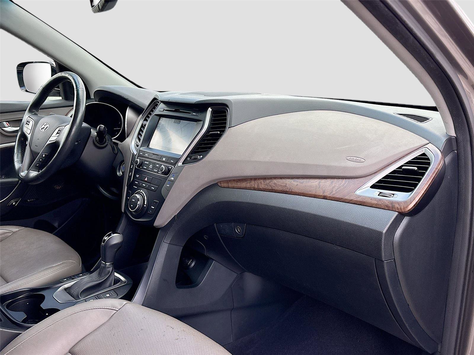 Used 2018 Hyundai Santa Fe Sport FWD image 31