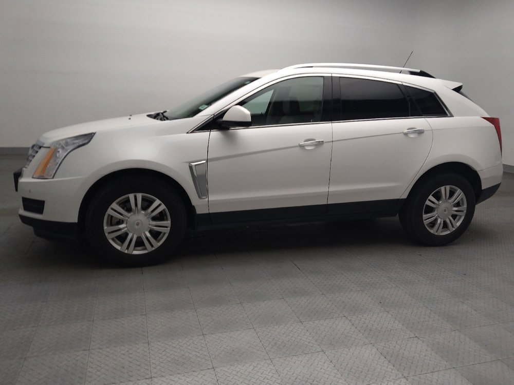 Used 2016 Cadillac SRX Luxury FWD image 2